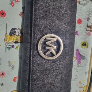 Michael  Kors wallet